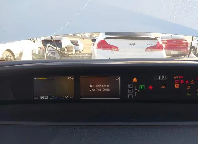 JTDKARFU9J3063909 2018 2018 Toyota Prius- Three 7