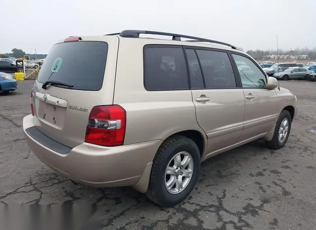 JTEDD21A040079731 2004 2004 Toyota Highlander 4