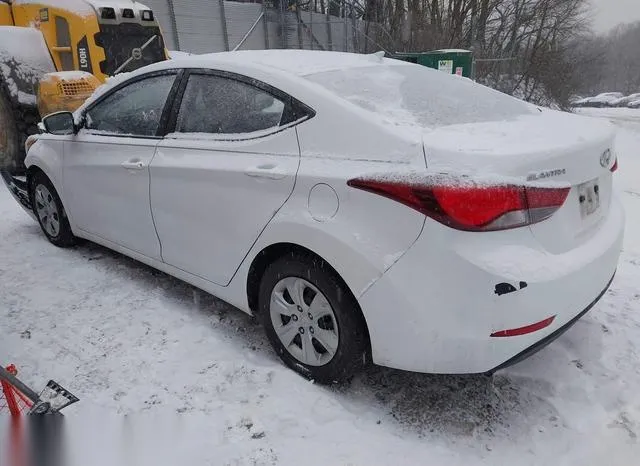 5NPDH4AE5GH734027 2016 2016 Hyundai Elantra- SE 3