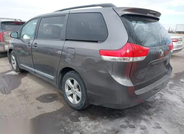 5TDKK3DC1DS396757 2013 2013 Toyota Sienna- Le V6 8 Passenger 3