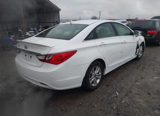 5NPEB4AC4DH591443 2013 2013 Hyundai Sonata- Gls 4