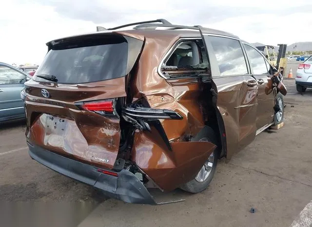 5TDKRKEC4MS066521 2021 2021 Toyota Sienna- LE 4