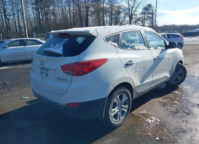 KM8JT3AC8AU096844 2010 2010 Hyundai Tucson- Gls 4