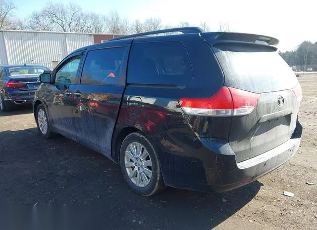 5TDDK3DC5BS012484 2011 2011 Toyota Sienna- Xle 3