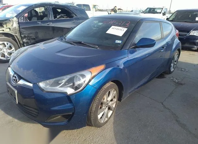 KMHTC6AD8GU293377 2016 2016 Hyundai Veloster 2