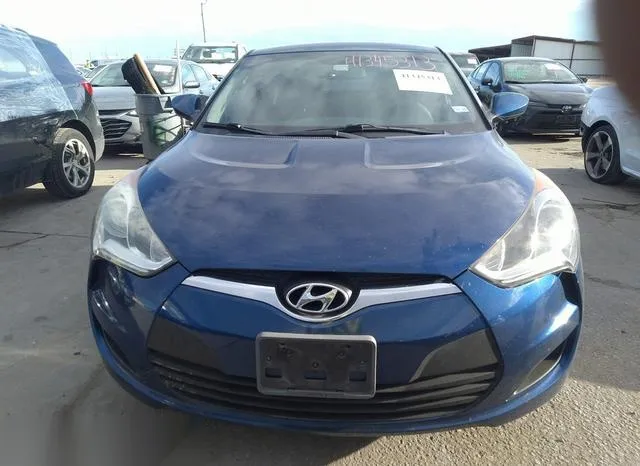 KMHTC6AD8GU293377 2016 2016 Hyundai Veloster 6