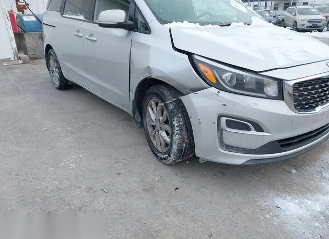 KNDMB5C12K6567176 2019 2019 KIA Sedona- EX 6