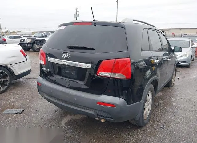 5XYKT3A60DG309763 2013 2013 KIA Sorento- LX 4