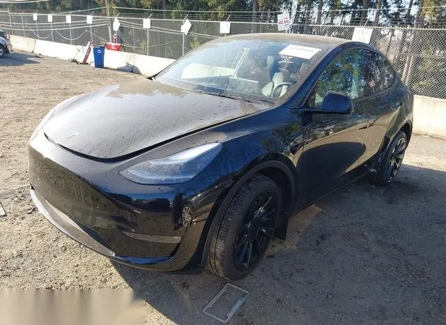 7SAYGDEE5RF004220 2024 2024 Tesla Model Y- Long Range Dual 2