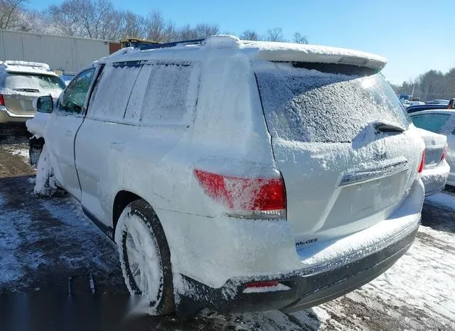 5TDBK3EH3CS150091 2012 2012 Toyota Highlander- Se V6 3