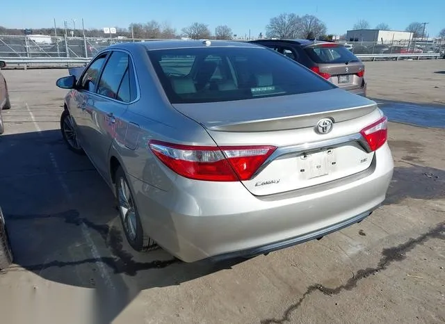 4T1BF1FK4FU968301 2015 2015 Toyota Camry- SE 3