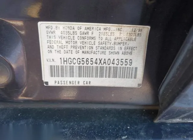 1HGCG5654XA043559 1999 1999 Honda Accord- EX 9