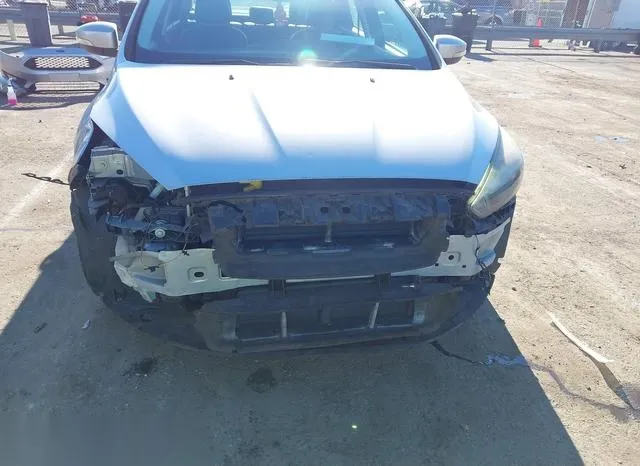 1FADP3F24FL360506 2015 2015 Ford Focus- SE 6