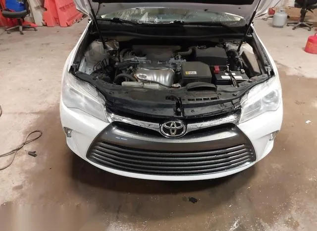 4T1BF1FK6HU768166 2017 2017 Toyota Camry- Xle 10