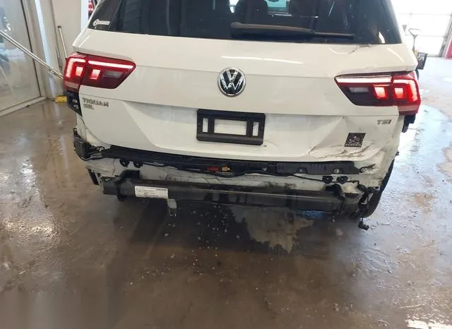 3VV3B7AX3JM090191 2018 2018 Volkswagen Tiguan- 2-0T Se/2-0T 6