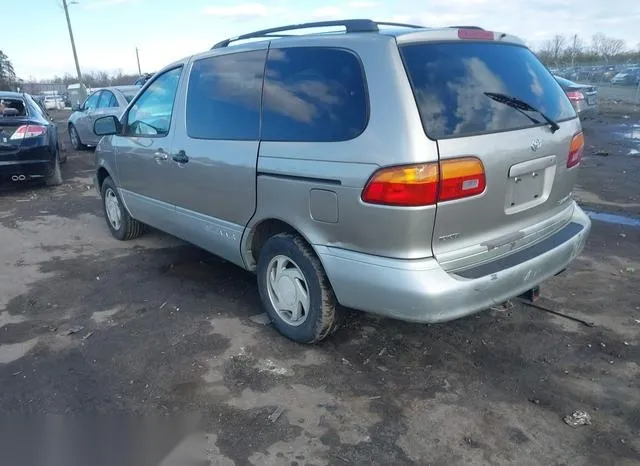 4T3ZF13C8YU216638 2000 2000 Toyota Sienna- Xle 3