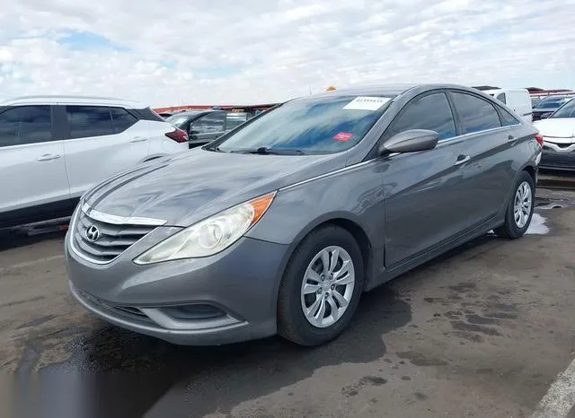 5NPEB4ACXBH017927 2011 2011 Hyundai Sonata- Gls 2