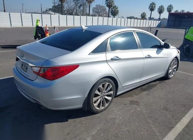 5NPEC4ACXBH164827 2011 2011 Hyundai Sonata- SE 4