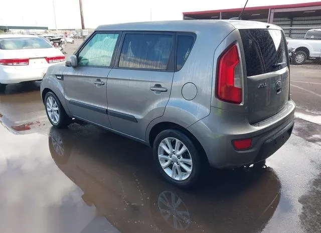 KNDJT2A52D7545258 2013 2013 KIA Soul 3