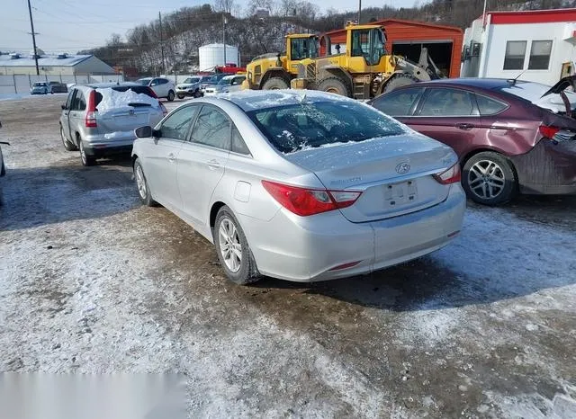 5NPEB4AC3DH600004 2013 2013 Hyundai Sonata- Gls 3