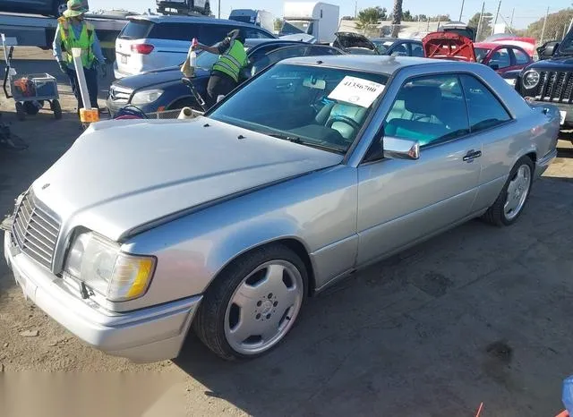 WDBEA52E5SC214586 1995 1995 Mercedes-Benz E-Class- 320 2