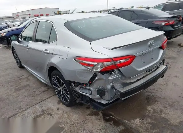 4T1B11HK5JU592129 2018 2018 Toyota Camry- SE 3