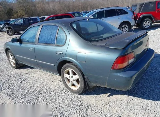 JN1CA21DXWT613261 1998 1998 Nissan Maxima- Gle/Gxe/Se 3