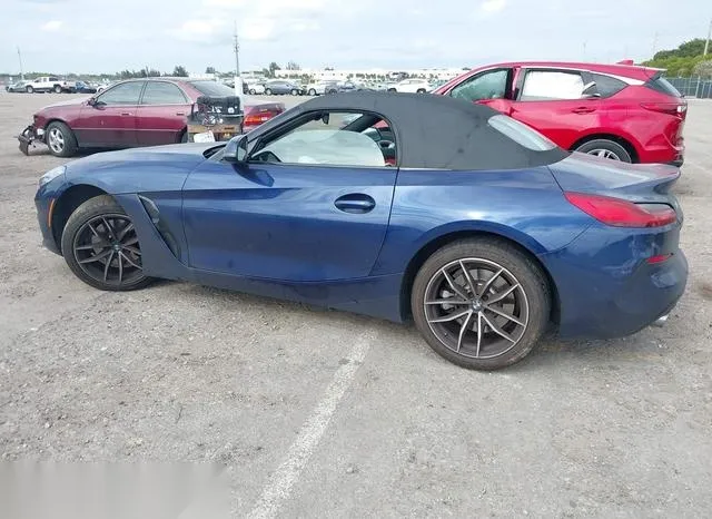 WBAHF3C05MWX11773 2021 2021 BMW Z4- Sdrive30I 3