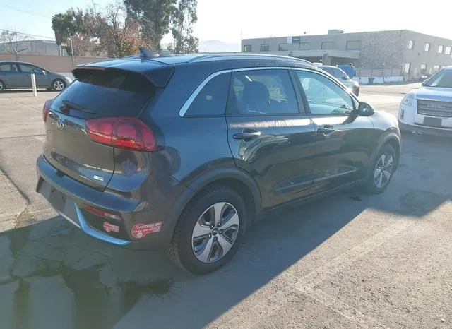 KNDCM3LD9J5212675 2018 2018 KIA Niro- Plug-In Hybrid LX 4