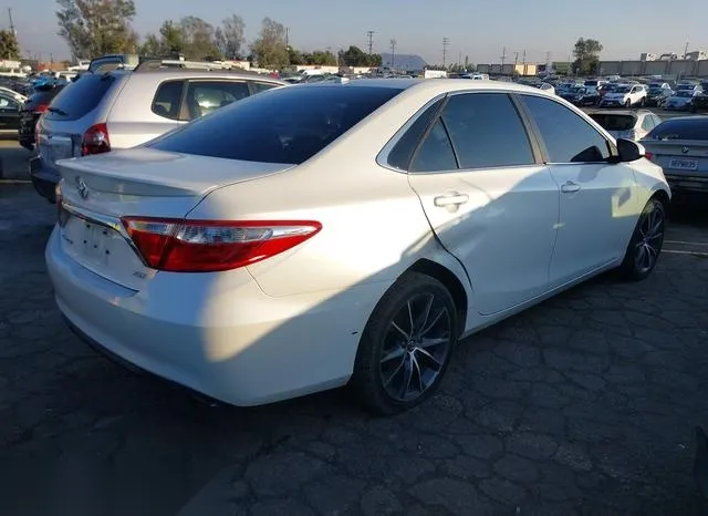 4T1BF1FK5HU273635 2017 2017 Toyota Camry- Xse 4