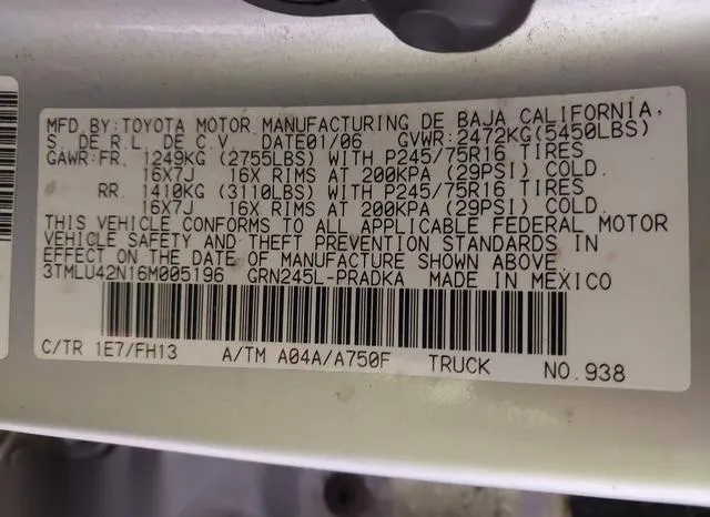 3TMLU42N16M005196 2006 2006 Toyota Tacoma- Base V6 9