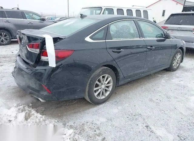 5NPE24AF3JH703591 2018 2018 Hyundai Sonata- SE 4