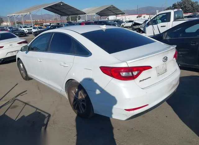 5NPE24AF2HH582501 2017 2017 Hyundai Sonata 3