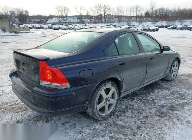 YV1RH527552451714 2005 2005 Volvo S60- R 4