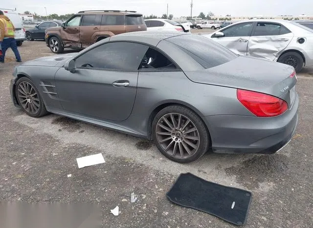 WDDJK7DA8JF053558 2018 2018 Mercedes-Benz SL 550 3