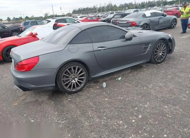 WDDJK7DA8JF053558 2018 2018 Mercedes-Benz SL 550 4