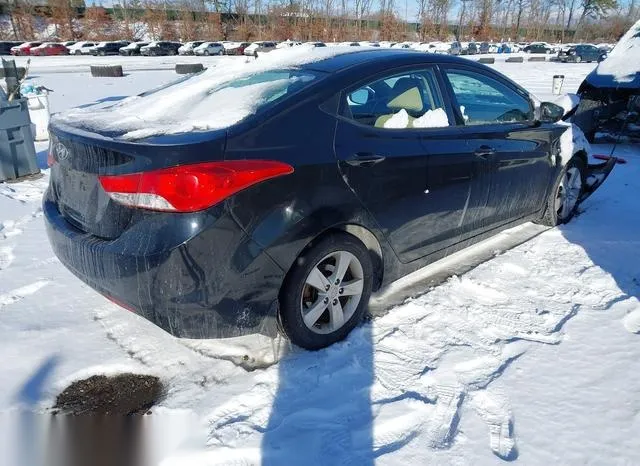 5NPDH4AE2DH240560 2013 2013 Hyundai Elantra- Gls 4