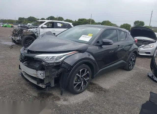 NMTKHMBXXLR116941 2020 2020 Toyota C-HR- Xle 2