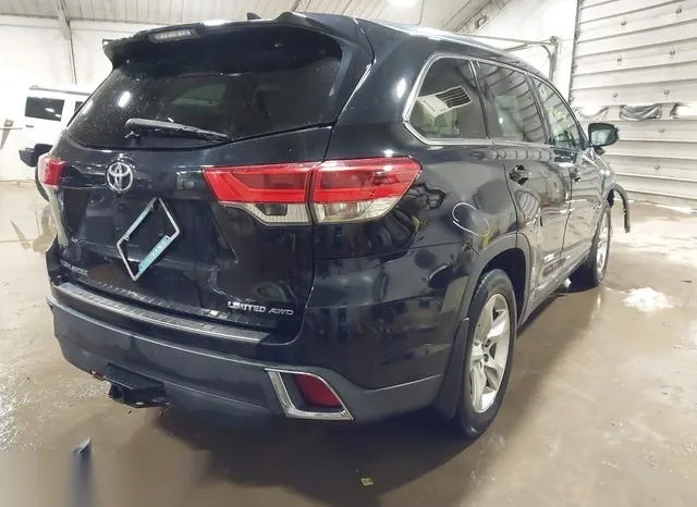 5TDDZRFH1JS490097 2018 2018 Toyota Highlander- Limited Plat 4