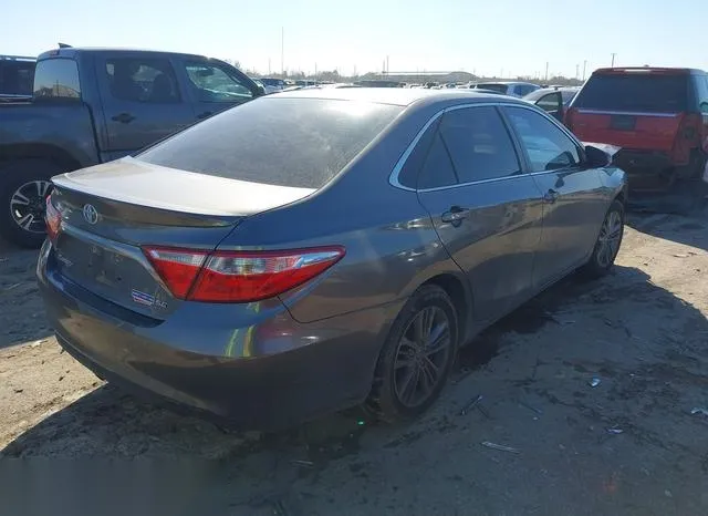 4T1BF1FKXFU090082 2015 2015 Toyota Camry- SE 4