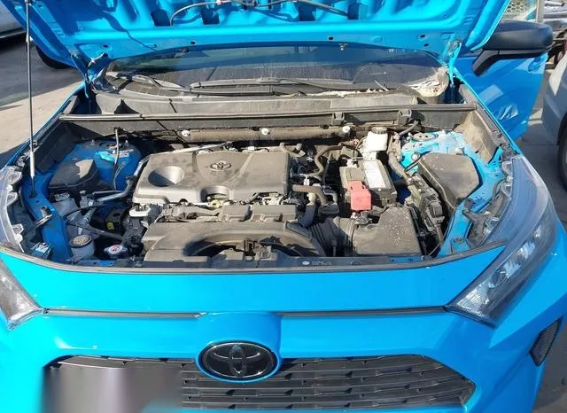 2T3H1RFV8KW026514 2019 2019 Toyota RAV4- LE 10