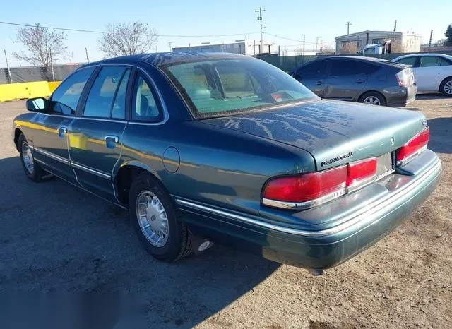 2FALP74W0SX196208 1995 1995 Ford Crown Victoria- LX 3