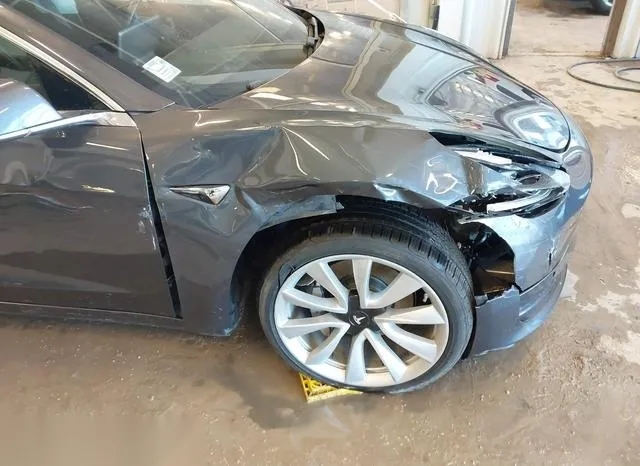 5YJ3E1EB5JF090599 2018 2018 Tesla Model 3- Long Range/Perfo 6