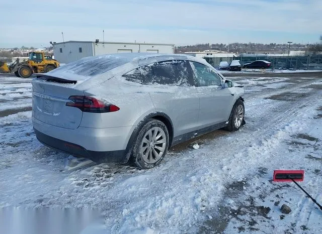 5YJXCDE28JF100874 2018 2018 Tesla Model X- 100D/75D/P100D 4