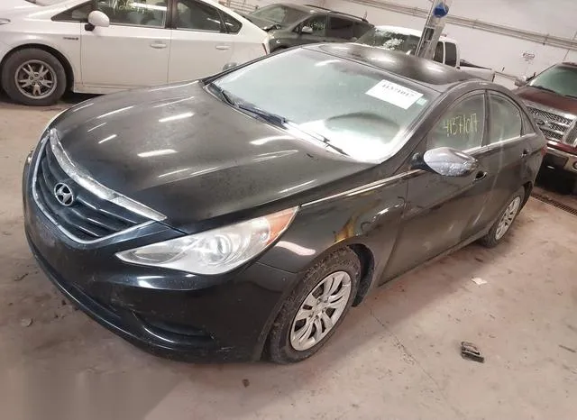 5NPEB4AC8BH095915 2011 2011 Hyundai Sonata- Gls 2