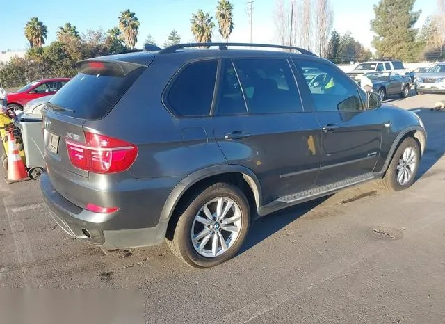 5UXZW0C58BL662602 2011 2011 BMW X5- Xdrive35D 4