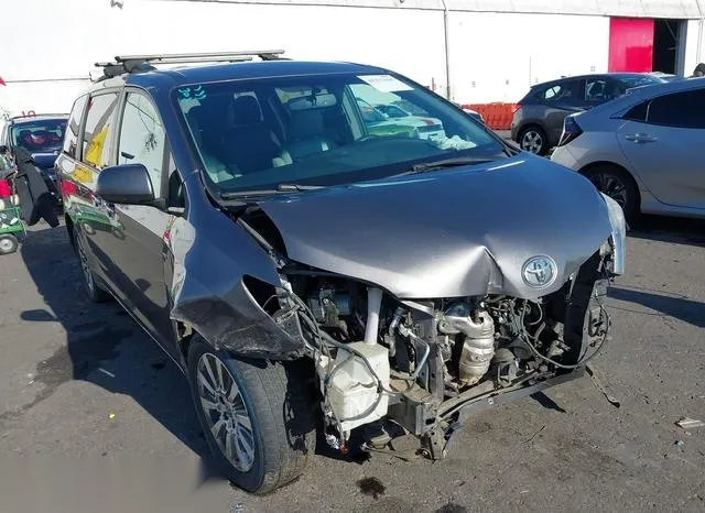 5TDJZ3DC2HS154993 2017 2017 Toyota Sienna- Le 7 Passenger 6