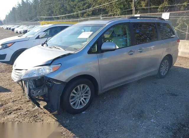 5TDYK3DCXDS364934 2013 2013 Toyota Sienna- Xle V6 8 Passenger 2