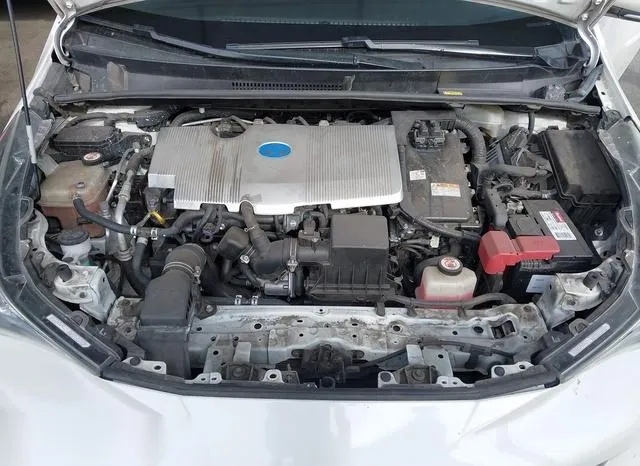 JTDKARFU7J3054710 2018 2018 Toyota Prius- Three 10