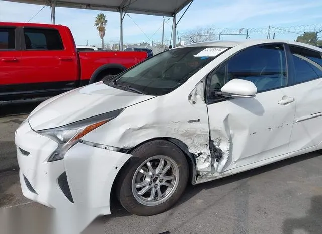 JTDKARFU7J3054710 2018 2018 Toyota Prius- Three 6